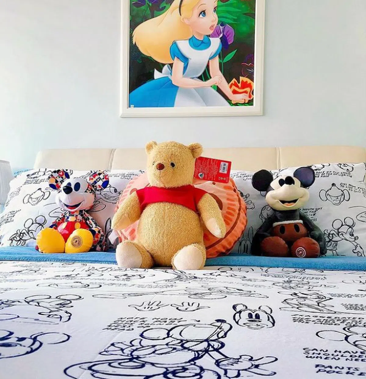  爱丽丝梦游仙境主题。（大卫Instagram） 