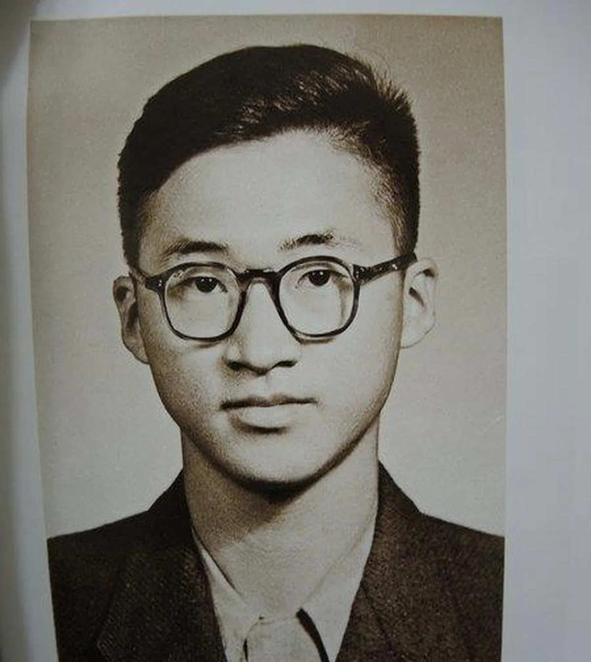  李敖大学时的照片。（互联网） 