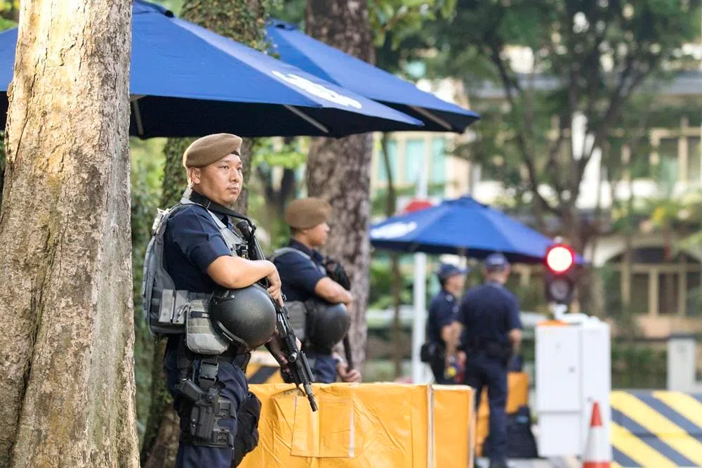 2018年特金会站岗的辜加警察。辜加警察团的主要职责是保护重要人物与场所。