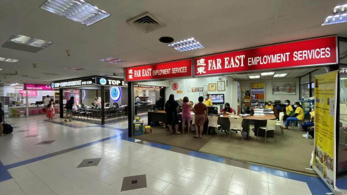  人力部在过去几周已批准更多来自各个来源国的帮佣进入新加坡。（联合早报） 