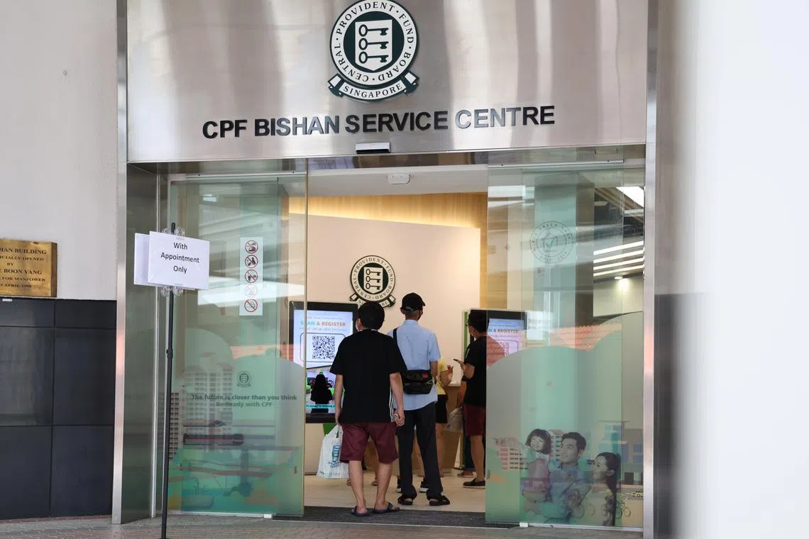 我国面临严重通胀，公积金利率是否该随之调高以跟上通胀速度近来引发不少讨论。（联合早报）