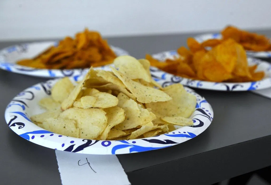 别小看这些薯片的诱惑力和破坏力！（ALAMY）