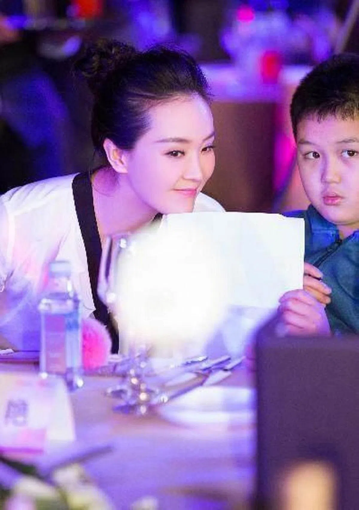  不少人说，两人的儿子比较像王志才。（互联网） 