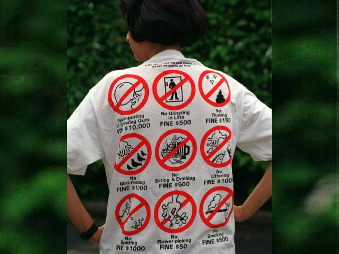 新加坡因实施严刑峻法，经常被外国媒体称为“罚款城市”。（新报）