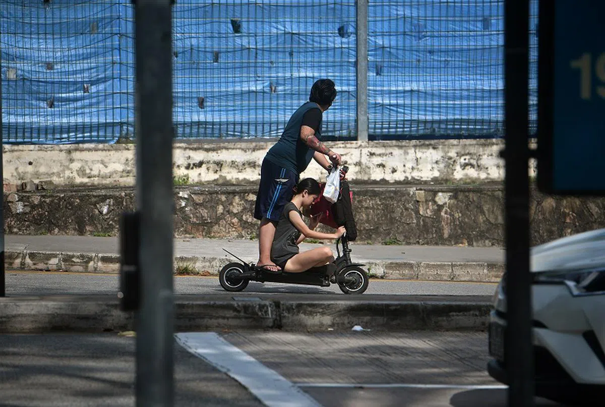 65％受访者认为，以“放生”对象来结束一段关系并不妥当。（海峡时报）