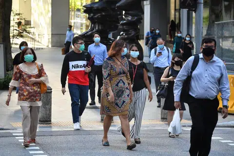 副总理兼财政部长王瑞杰上周透露本地今年恐有超过10万名国人失业。（海峡时报）