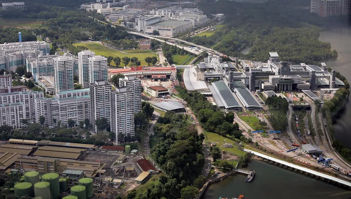 鸟瞰兀兰关卡。（海峡时报）