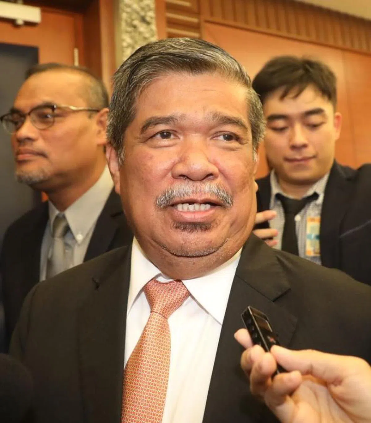  新马纷争爆发至今，马国国防部长莫哈末沙布还未跳出来讲话。（中国报） 