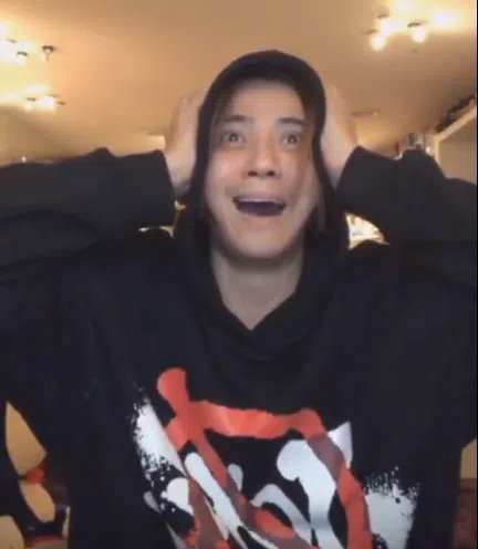  你现在的表情是不是也和他一样？（互联网） 