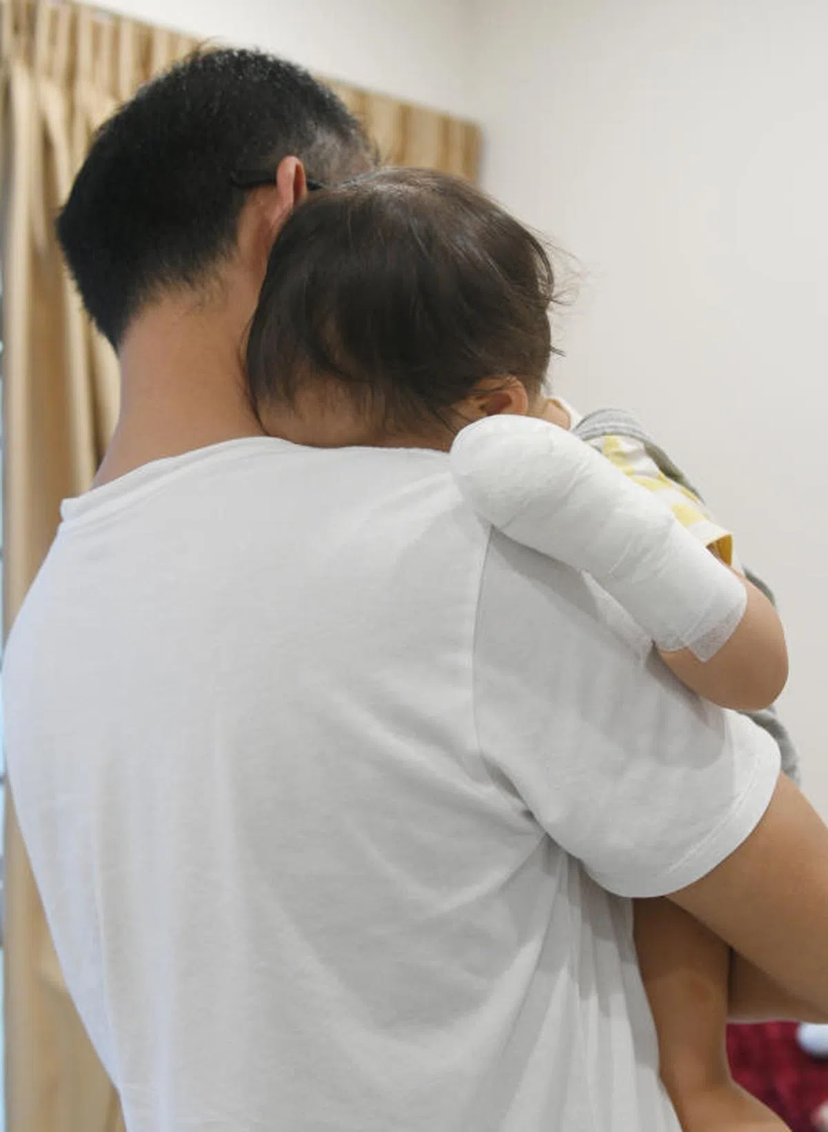  夫妻俩非常自责。（新明日报） 