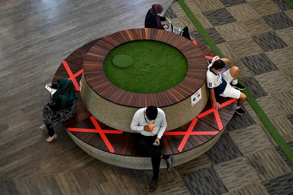 专家认为，失智症病患在防疫期间可能会变得自我孤立，无形中使他们的情况恶化。（海峡时报）