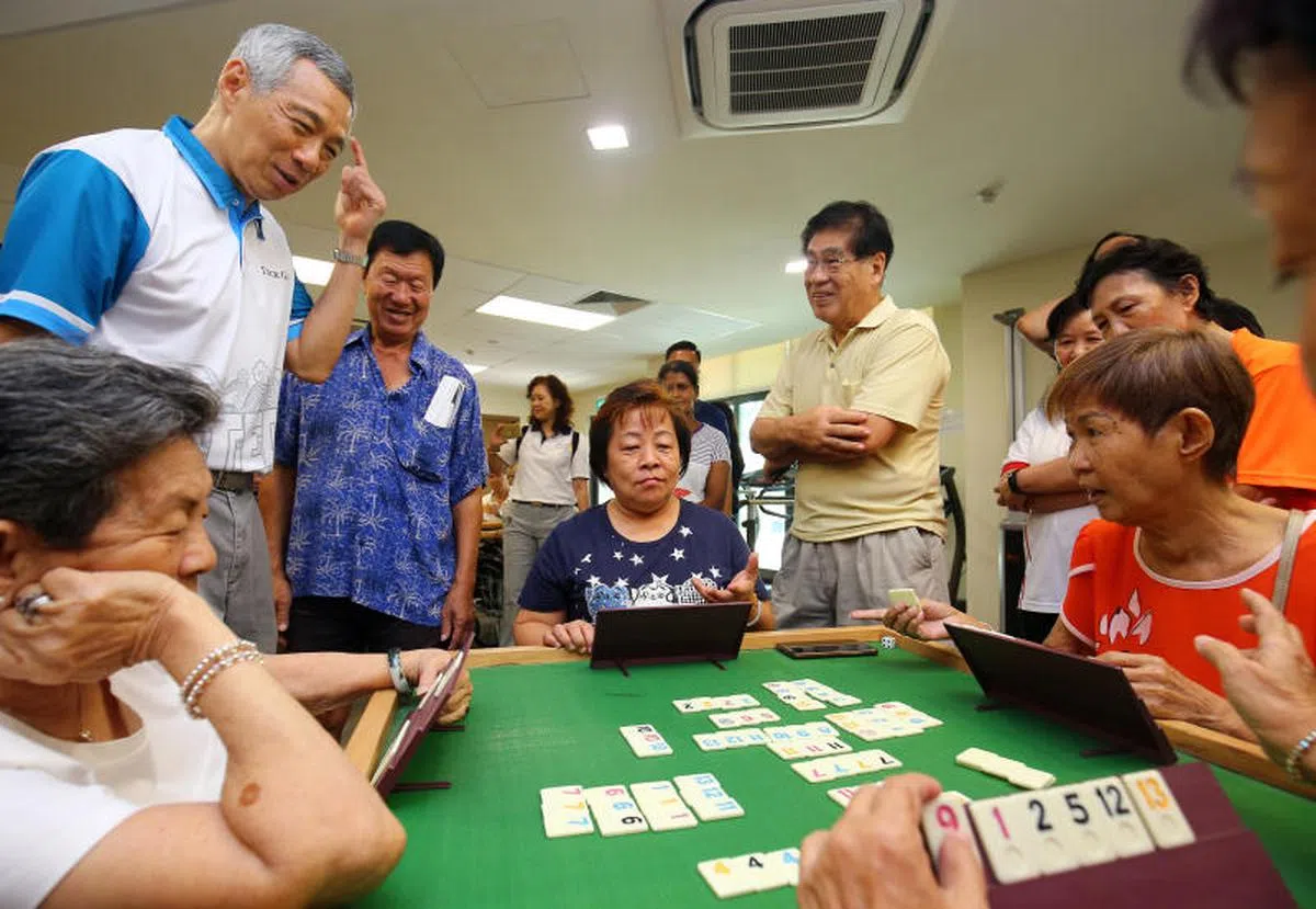  看吧，连李显龙总理都有点兴趣的样子。（海峡时报） 