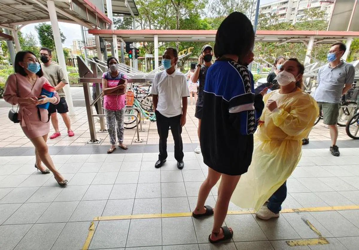 本地诊所人潮过去一周来已大幅减少。（联合早报）