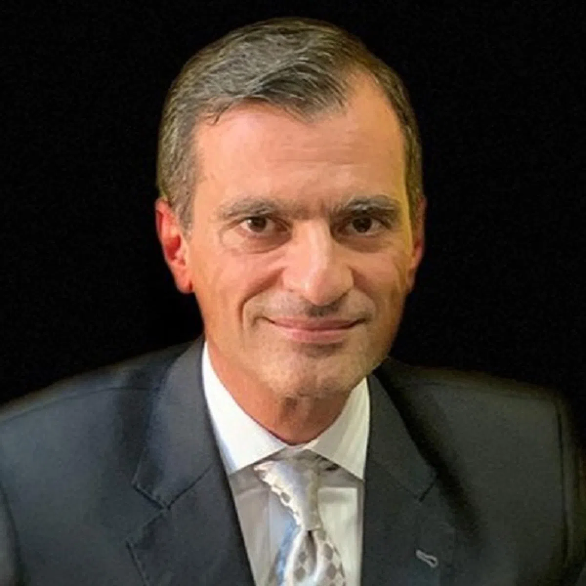  阿尼尔（Anil Balchandani）。（领英） 