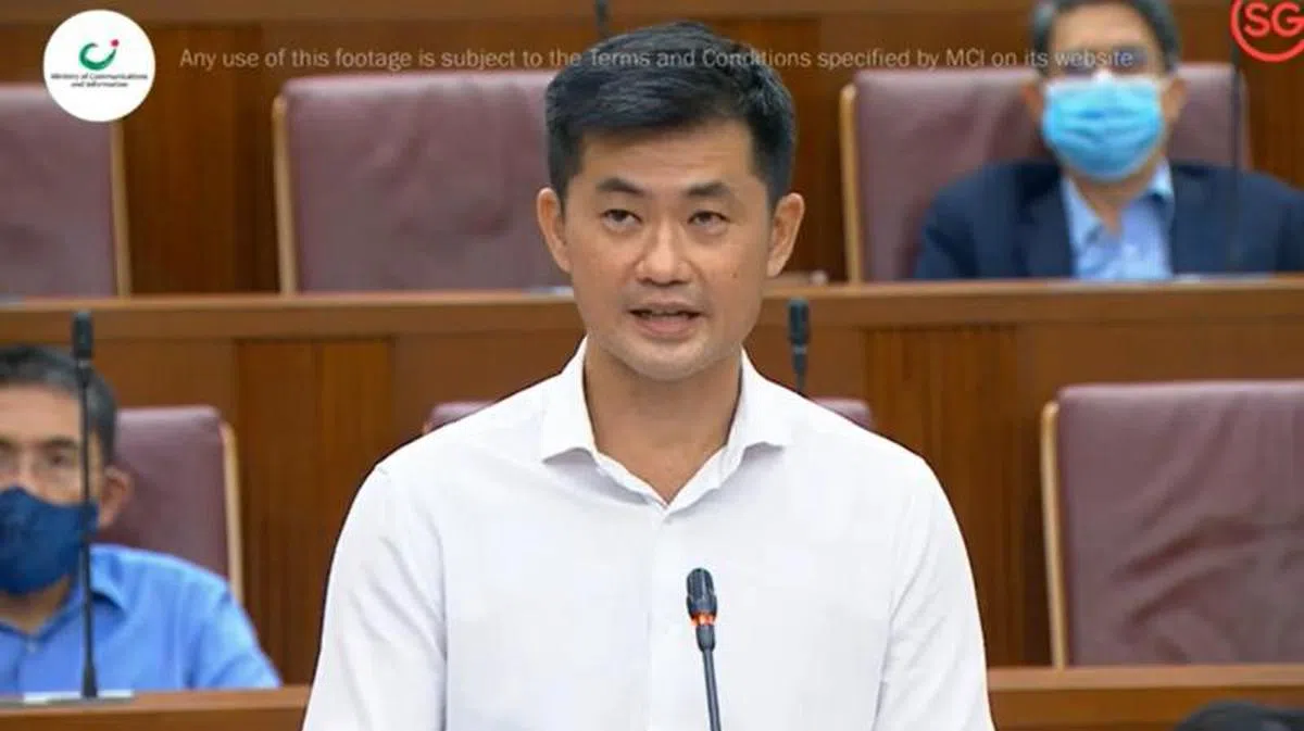  内政部政务次长陈国明（国会直播视频截图） 