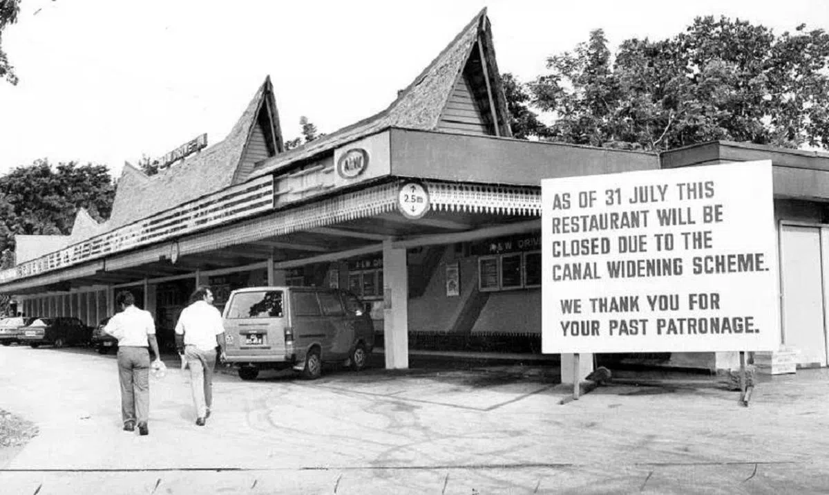 新加坡第一间A&W快餐店1966年开在武吉知马的杜尼安路（Dunearn Road）上。（海峡时报）