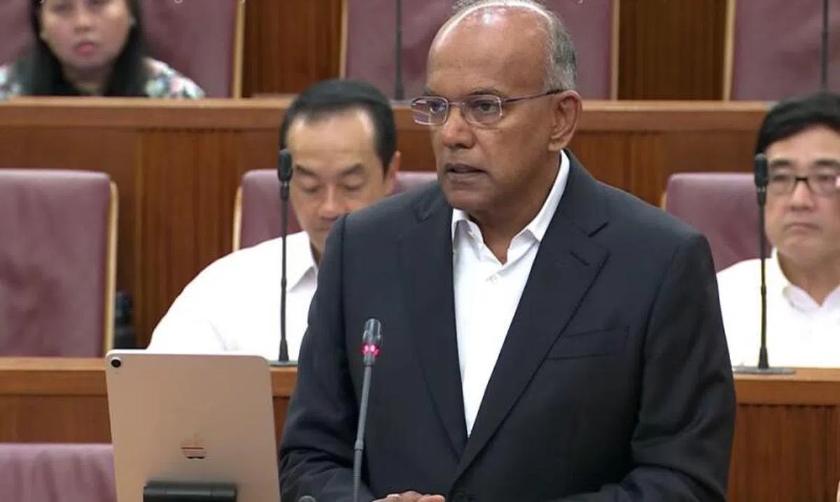 尚穆根在国会上发言。(每日新闻)