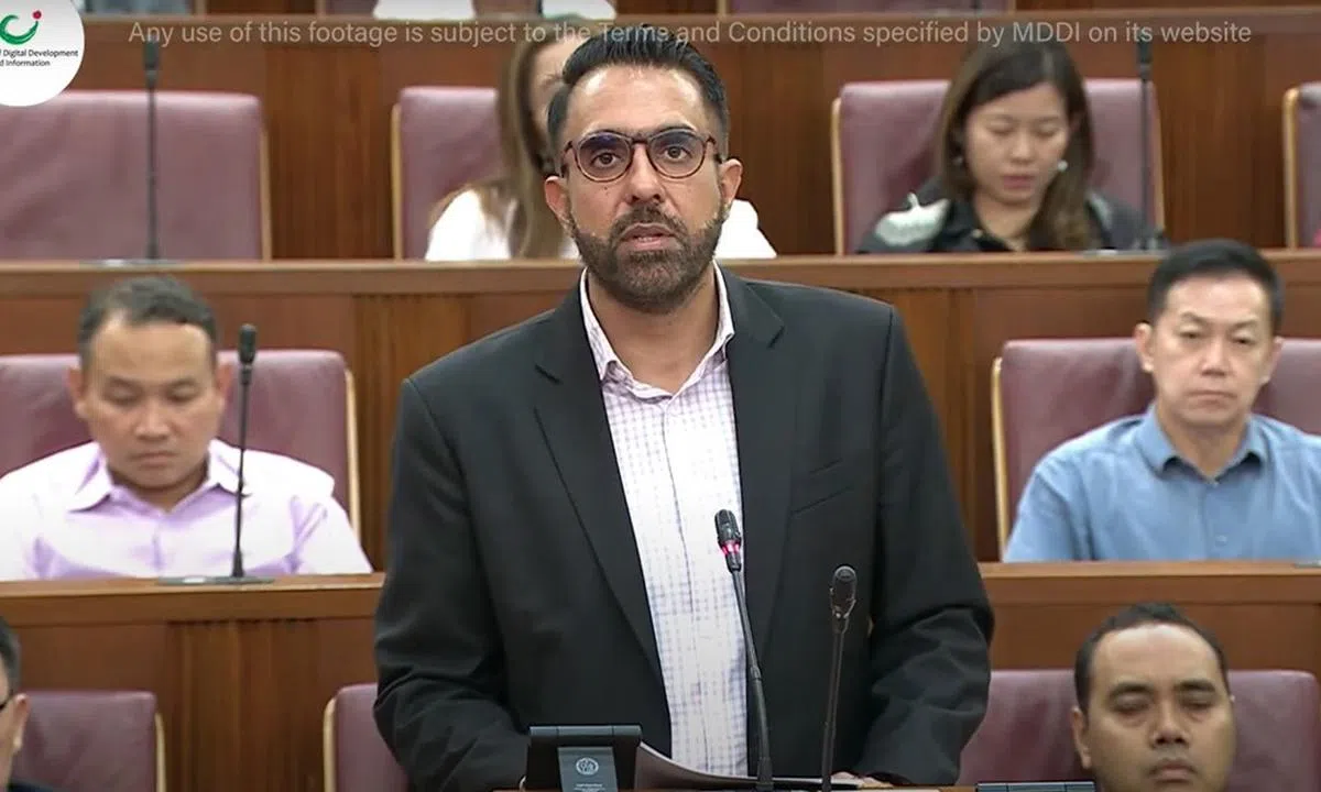 反对党领袖毕丹星。（国会直播视频截图）