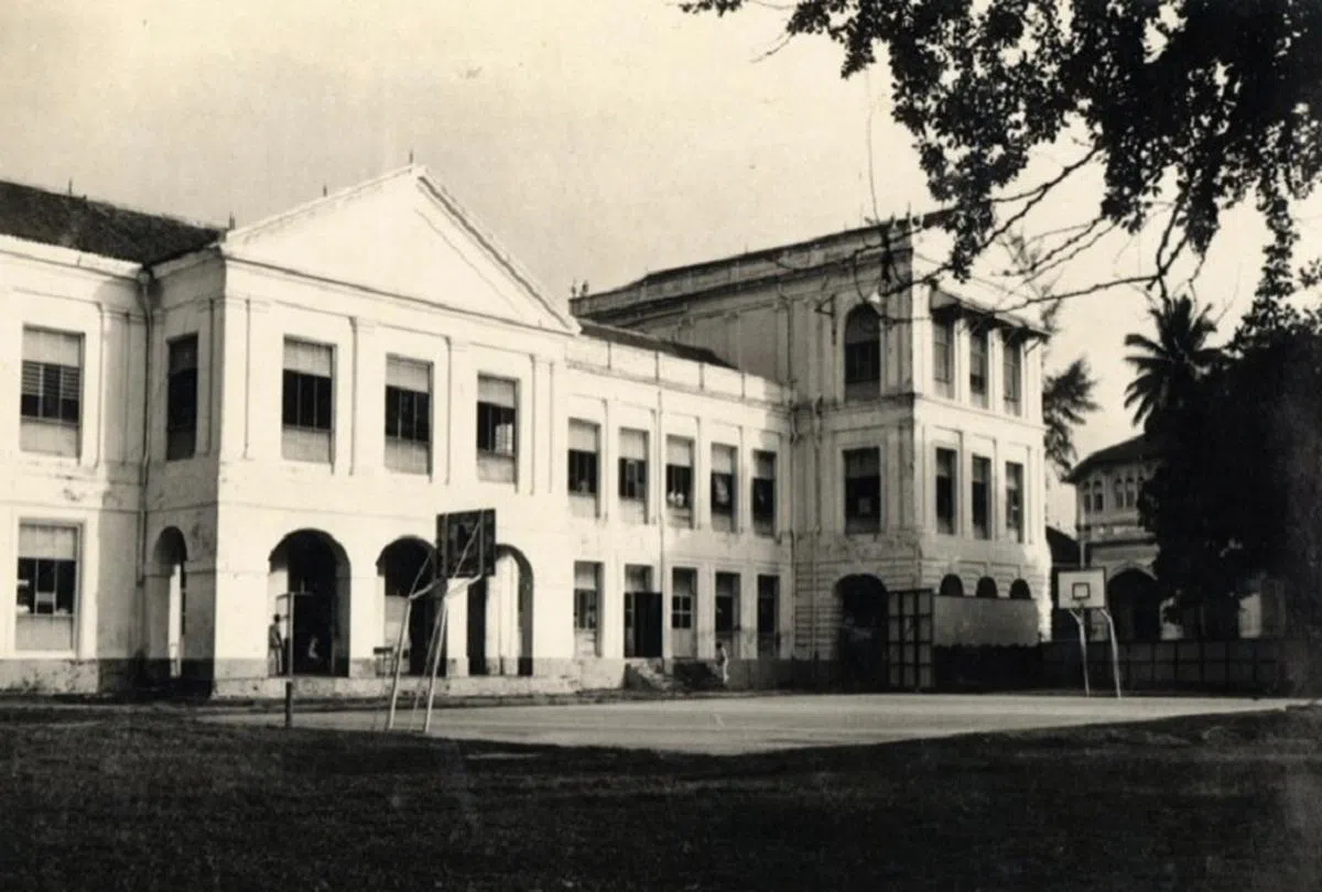  旧莱佛士书院（互联网） 