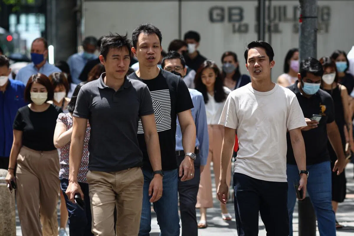冠病疫情以及相关的限制措施，也是排行榜考量的因素。（联合早报）