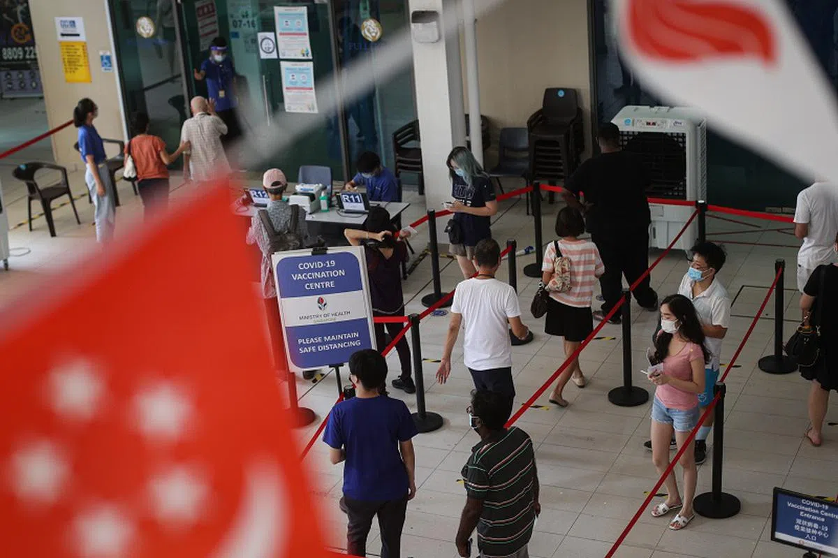 截至9月25日，新加坡已有82%人口完成了疫苗接种。（联合早报）