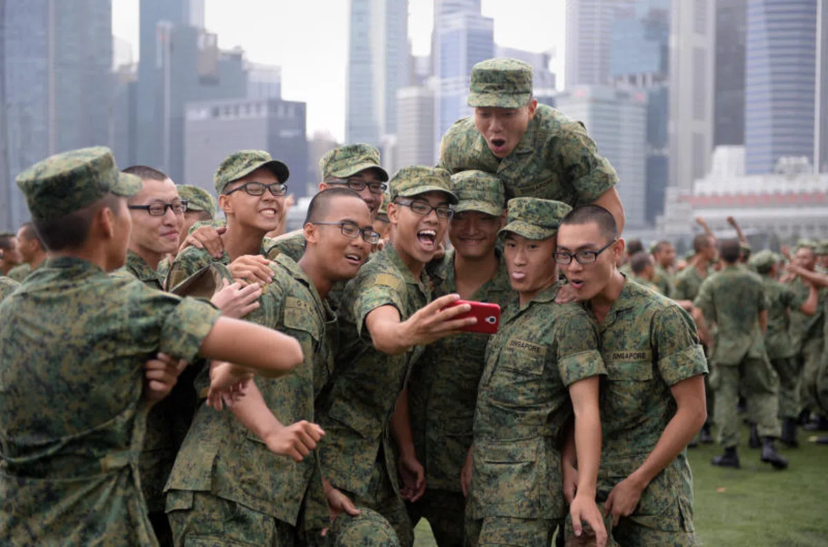  国民服役终究是一个士兵从男孩成长到男人的最佳旅程。（海峡时报） 