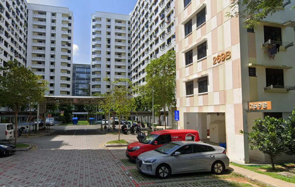 送货员取货的地址就在义顺22街第269B座组屋。（谷歌地图）