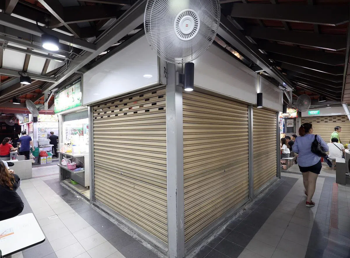 忠忠熟食中心的这个饮料摊原本创下历来第二高的投标价。（联合早报）