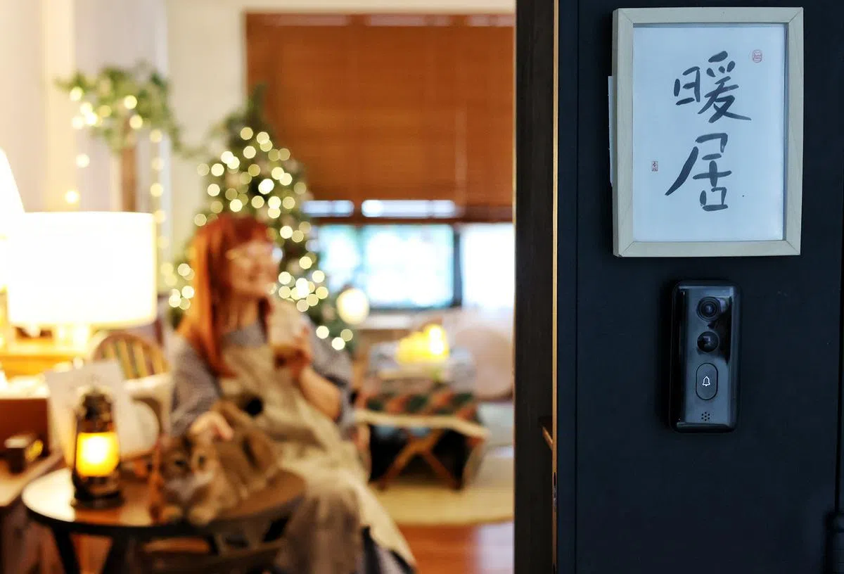 位于盛港的居家咖啡馆 Brew with Grace 就设在一间五房式组屋内。（联合早报）