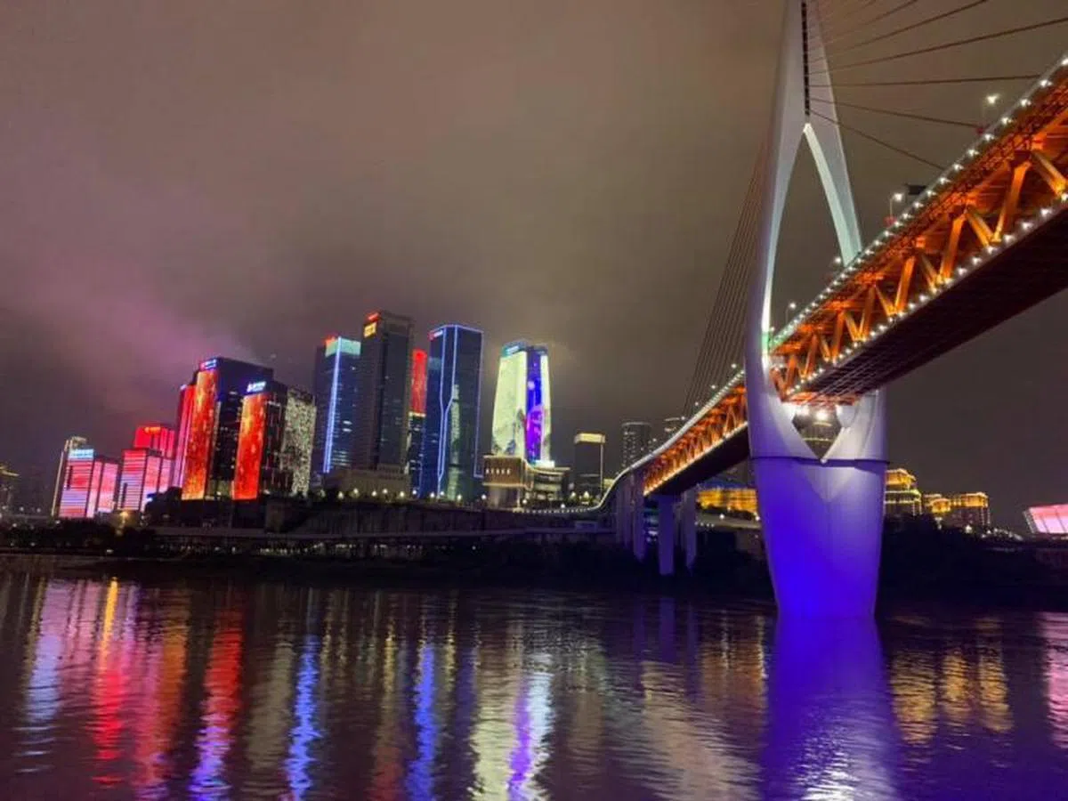  美丽的重庆夜景。（李智陞面簿） 