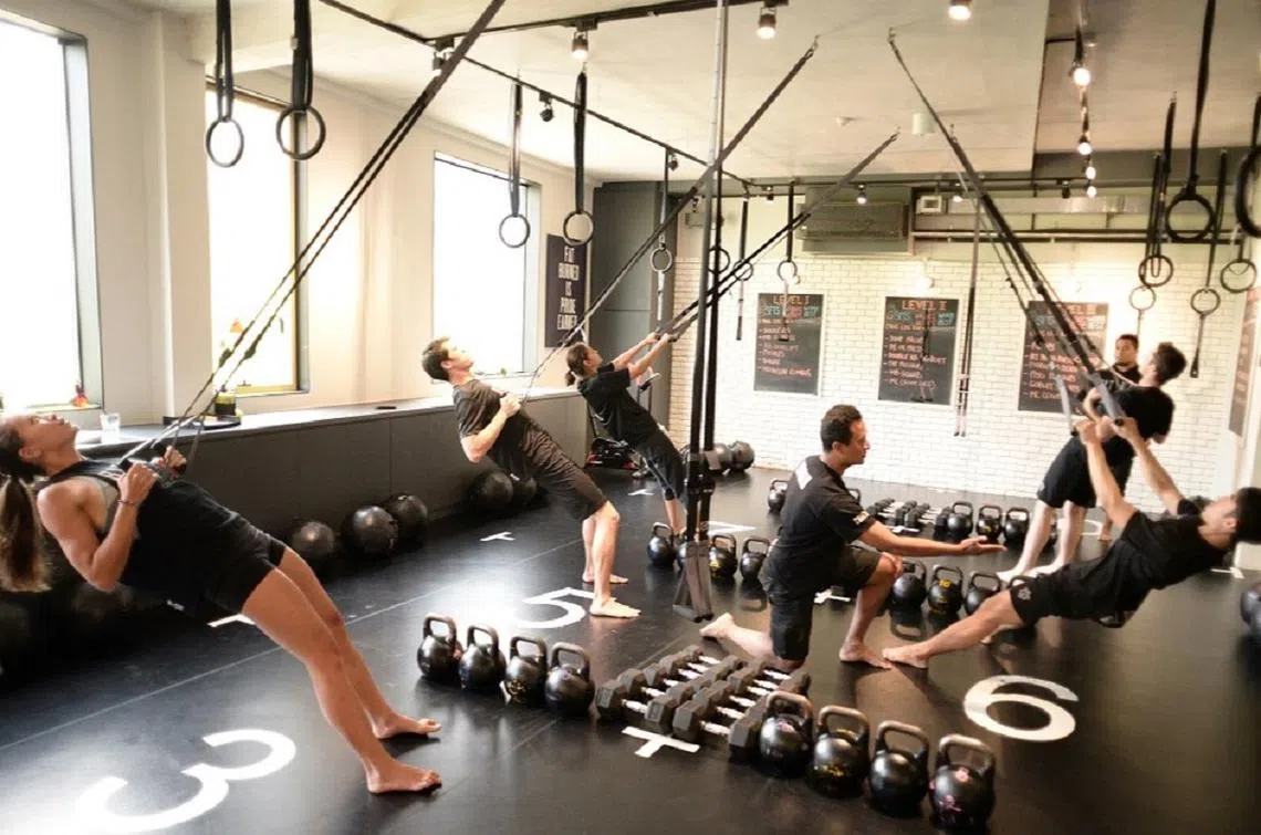 Ritual健身房一夜间关闭四家店面，进入临时清盘。（海峡时报）