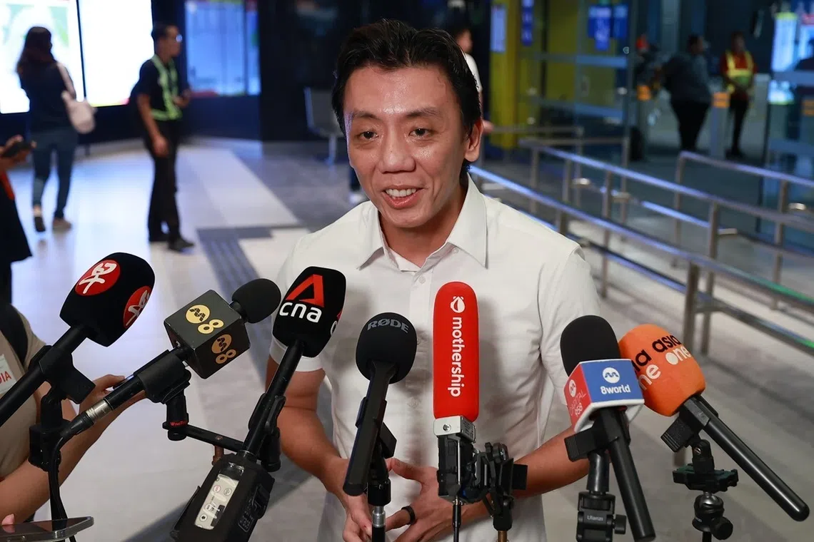 交通部代部长萧振祥。