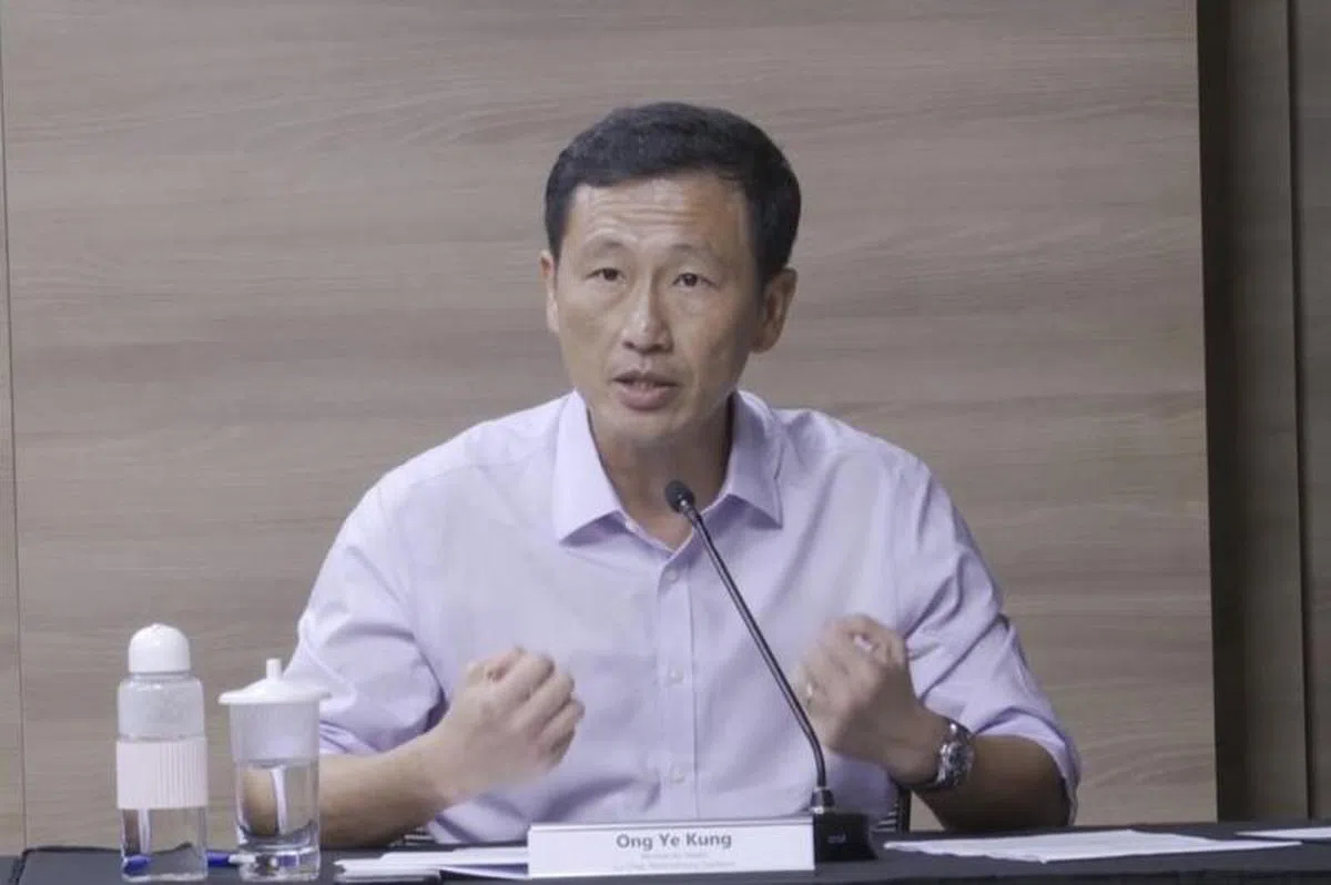  卫生部长王乙康。（抗疫跨部门工作小组） 