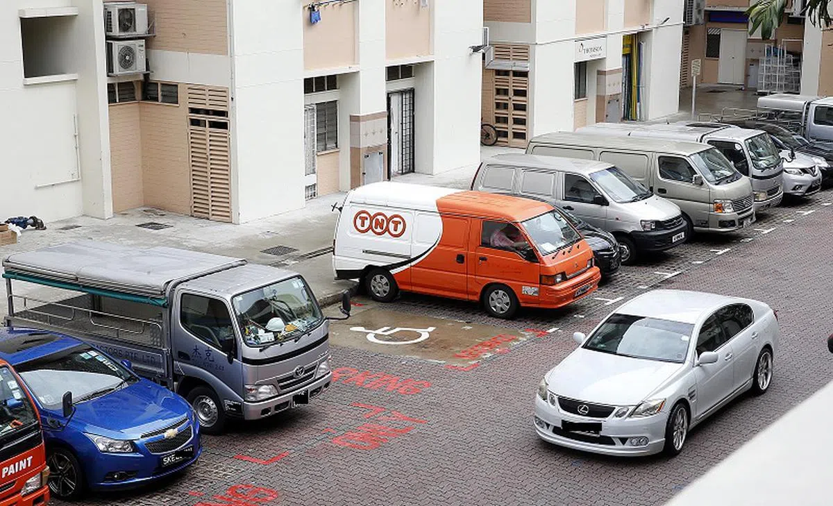  残障人士停车位即使空着，也不能随便乱停车。（海峡时报） 