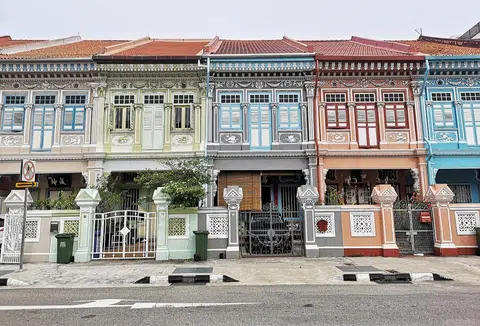 看不出这些房子已有近百年的历史吧？（联合早报）