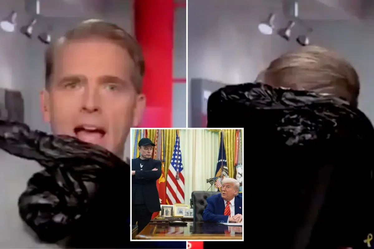 美国CNN保守派评论员 Scott Jennings 作状将头塞进垃圾桶来演示美国共和党人对于“特马决裂”的感受。（纽约邮报）