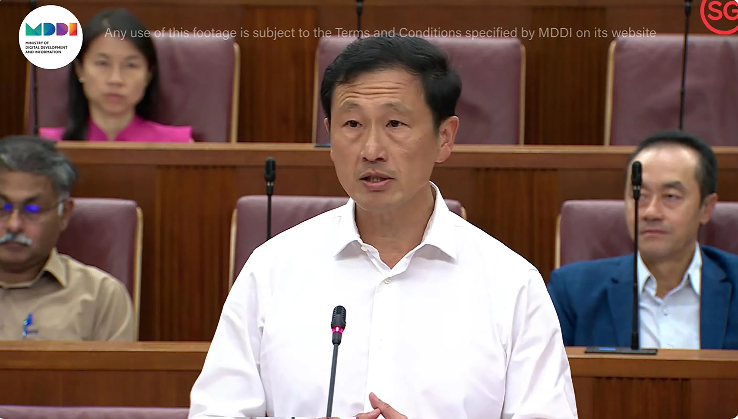 社会政策统筹部长兼卫生部长王乙康。