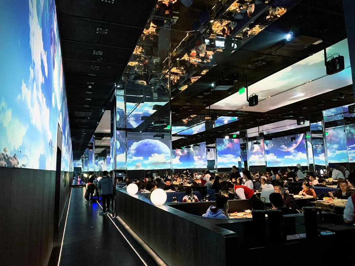  （Dennis Chong 面簿） 