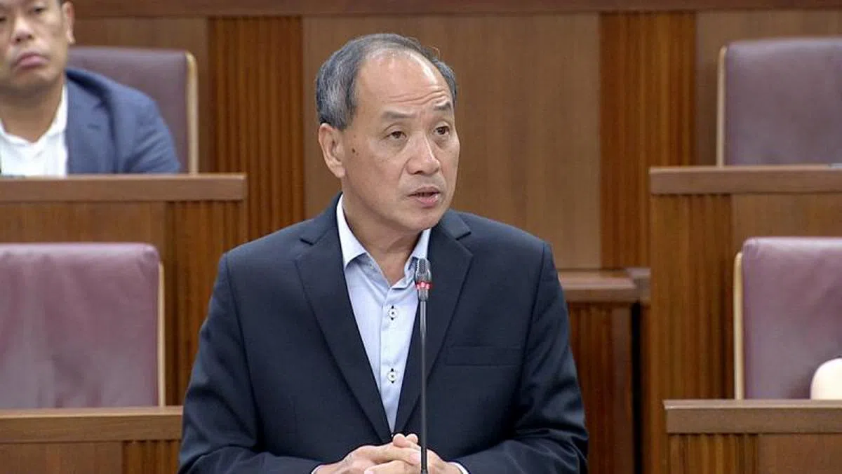  刘程强在国会发言。（gov.sg） 