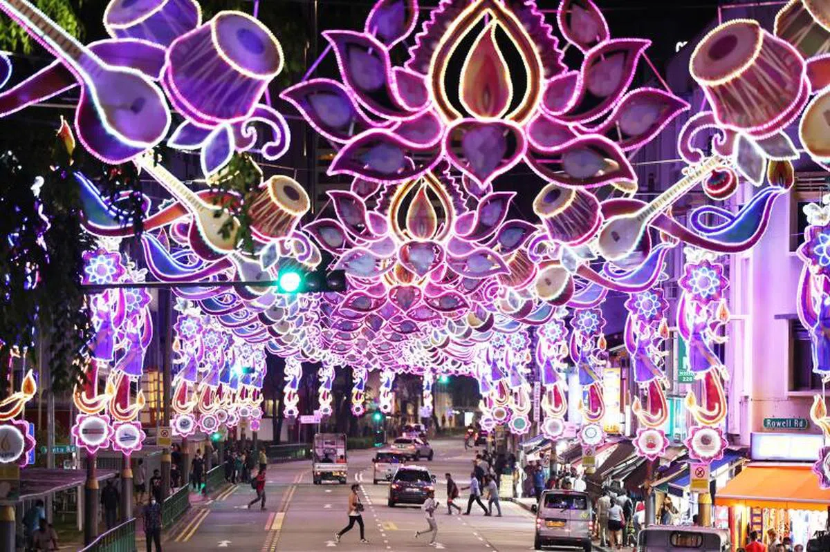 小印度的屠妖节灯饰。（联合早报）