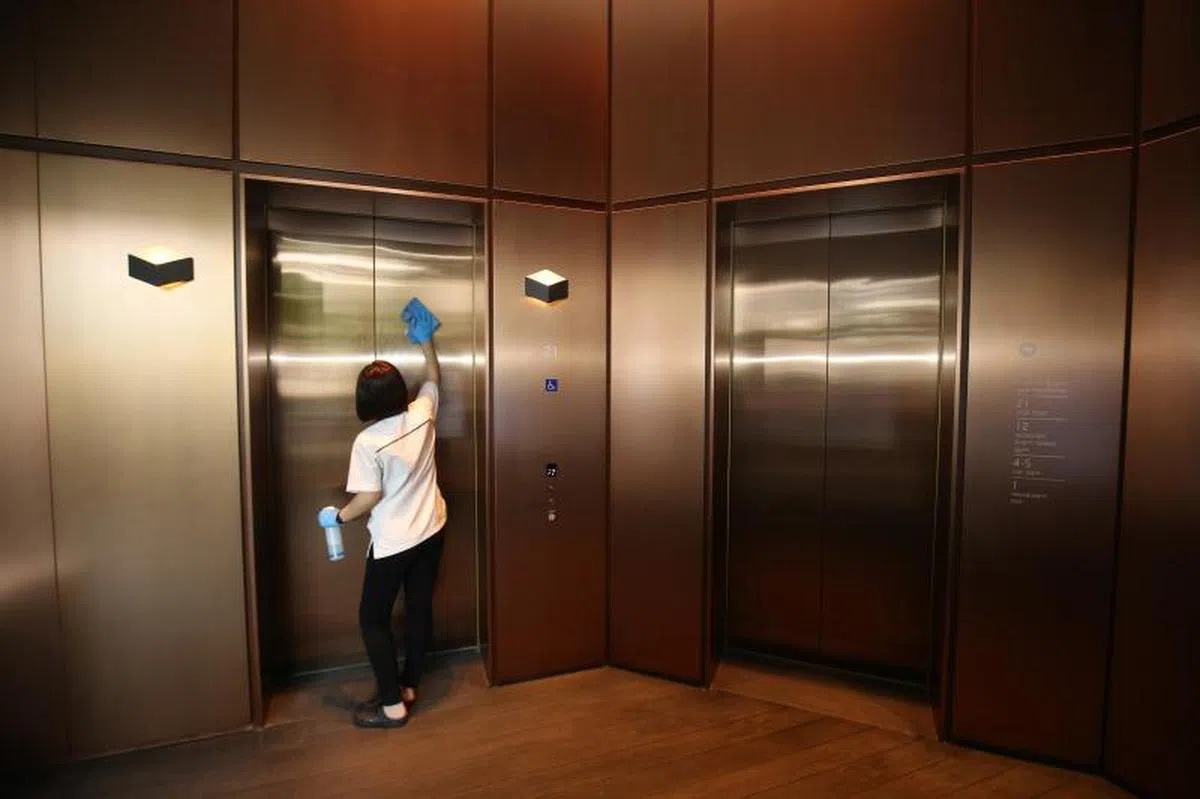  本地有酒店拒收从中国返新人士居住。（联合早报，示意图） 