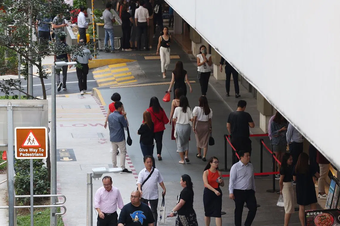 《雇佣法令》此次检讨或将为本地打工一族捎来好消息？（联合早报）