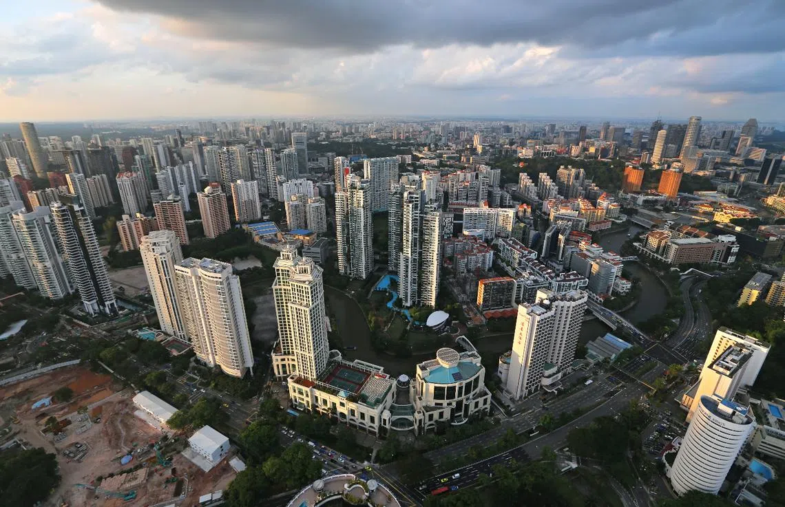 中国买家已连续六年成为本地私人公寓单位的最大外国买家。（联合早报）