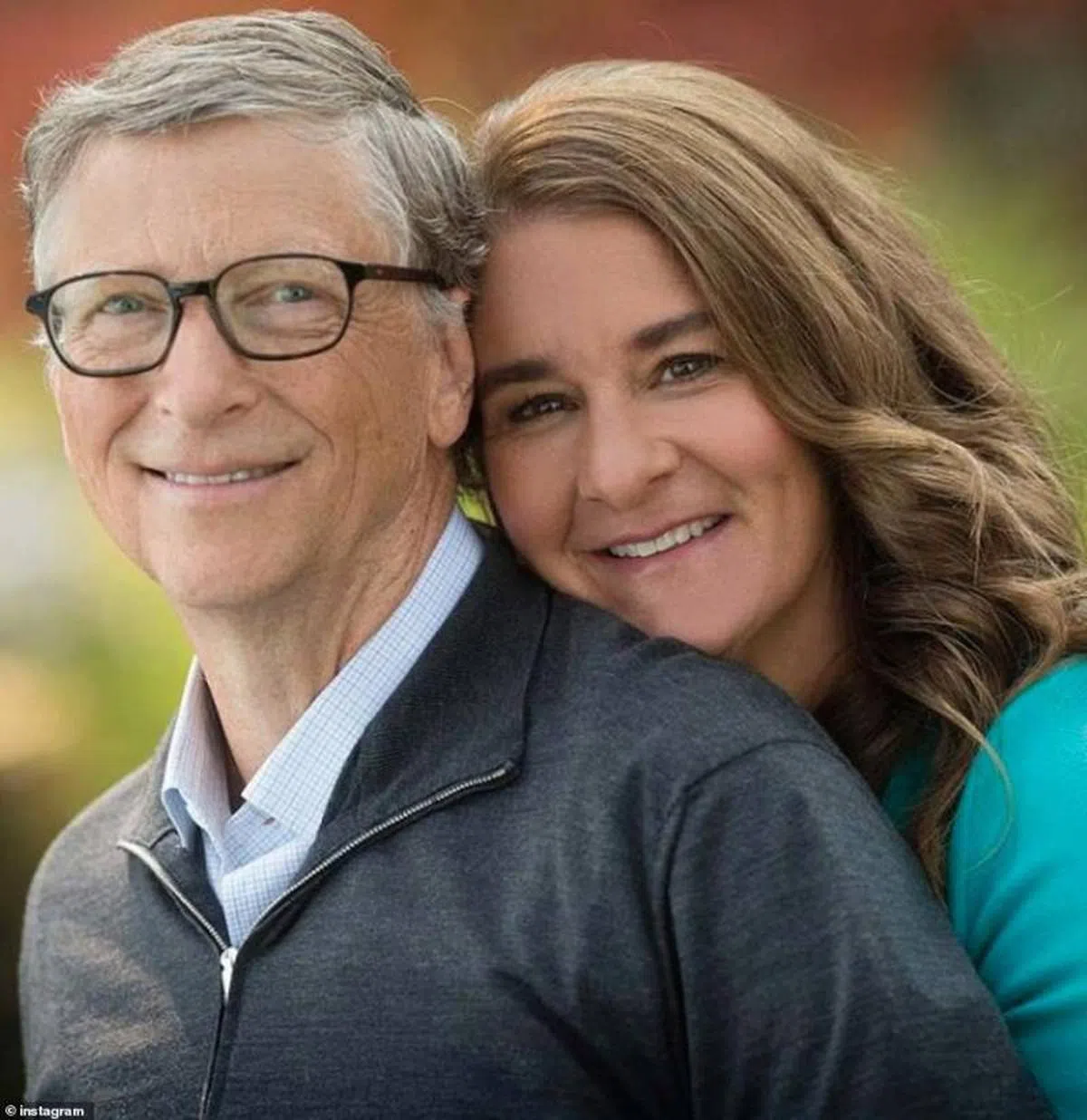  比尔盖茨与妻子梅琳达结缡27年，不论在工作上和感情上都是黄金拍档。（互联网） 