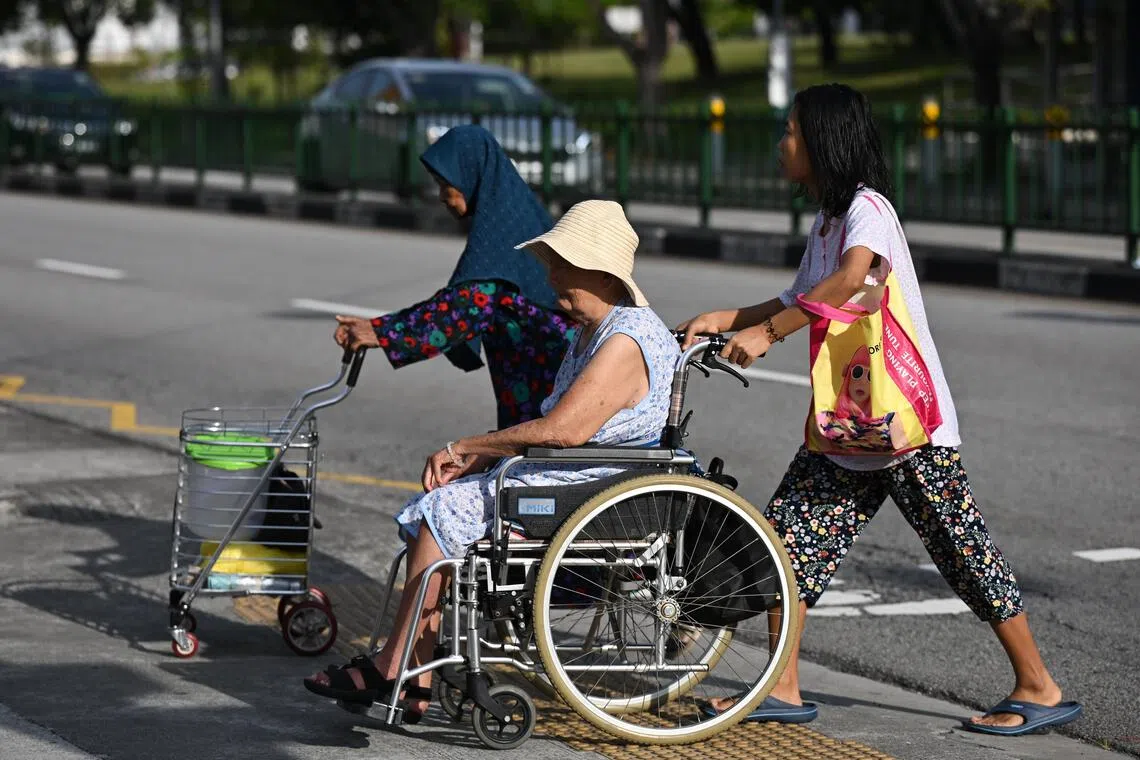 新加坡的弱势群体