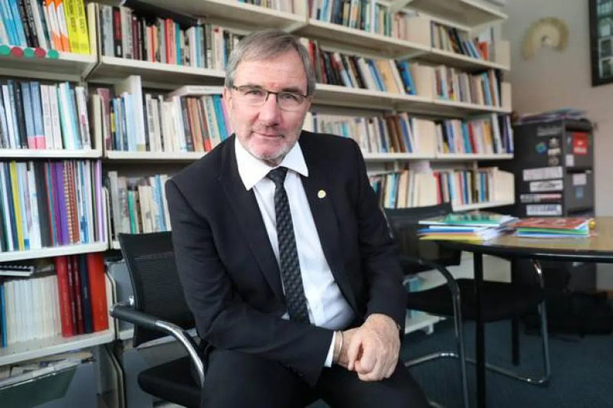  斯普恩利认为美国政府失能是美国人求去的主因。（新西兰先驱报） 