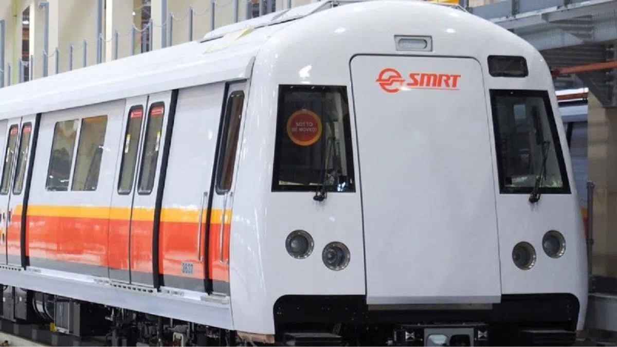 东西线列车有6个车厢。（SMRT官网）