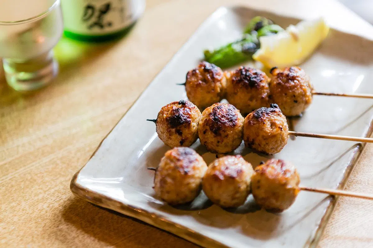  招牌菜：鸡肉球串烧（5元） 