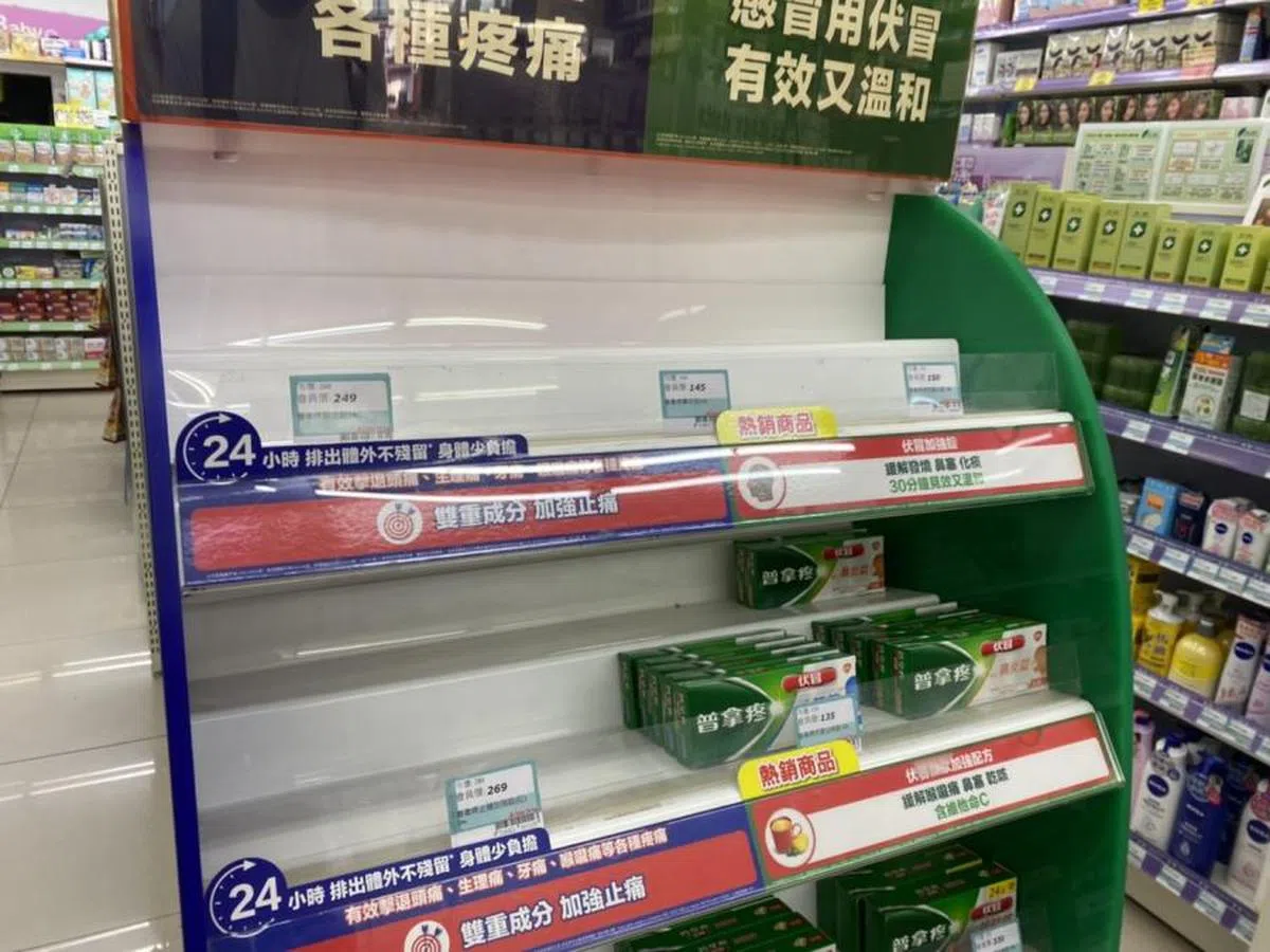 被民众大量扫购寄往中国大陆，台湾普拿疼也陷入了缺货窘境。（联合报）