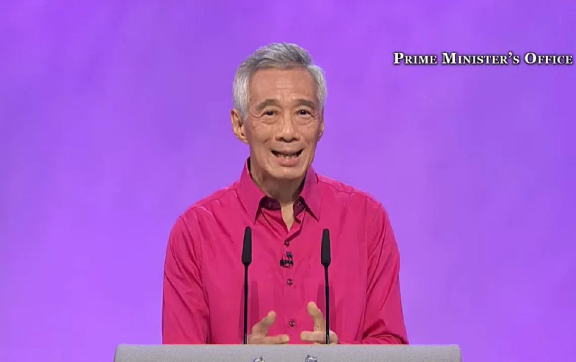 李显龙总理在2021年8月29日的群众大会上发表华语演讲。（总理公署视频截图）